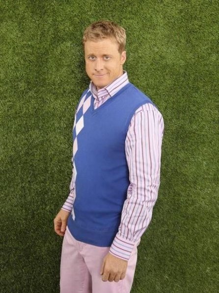 s1 Alan Tudyk 201